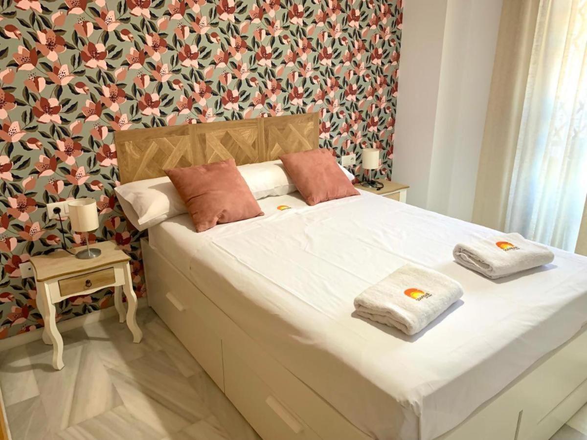 Apartamento Marinero By Solymar Holiday Torre Del Mar Exterior photo